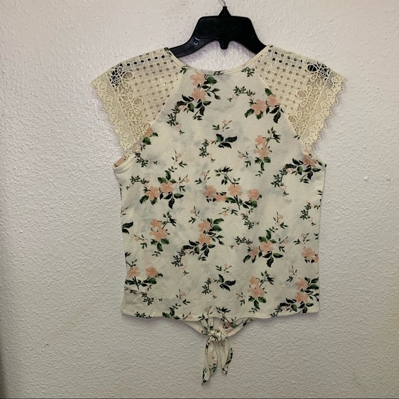 Love J Floral Croped Top with Tie Size M - Picture 6 of 10